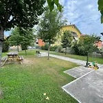 Elegant Relax Near Veron Center Fair Garda Appartement *