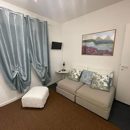Elegant Relax Near Veron Center Fair Garda Verona