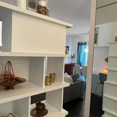 Elegant Relax Near Veron Center Fair Garda *